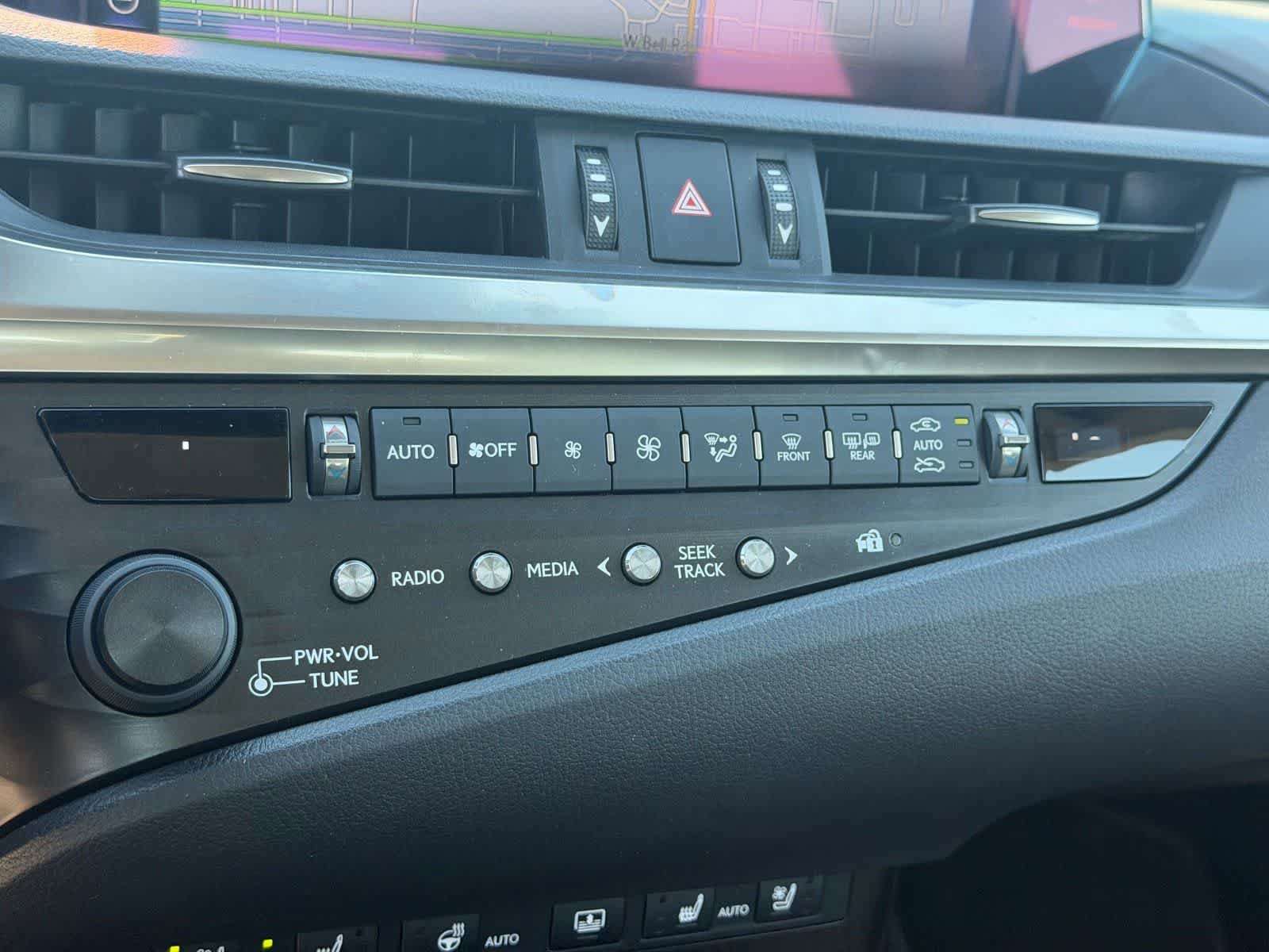 Used 2019 Lexus ES 350 w/ Accessory Package 2 FWD image 19