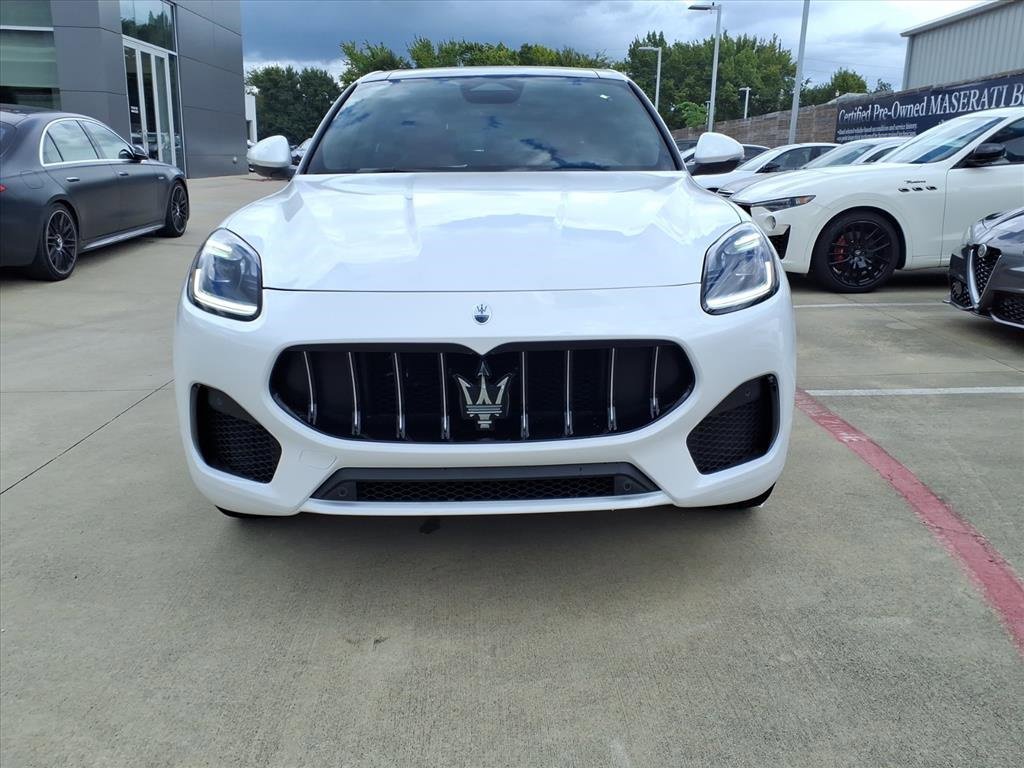 New 2025 Maserati Grecale GT image 4