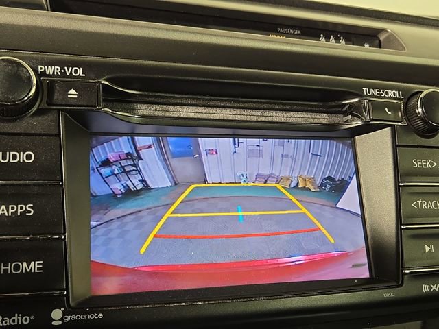 Used 2018 Toyota RAV4 XLE image 18