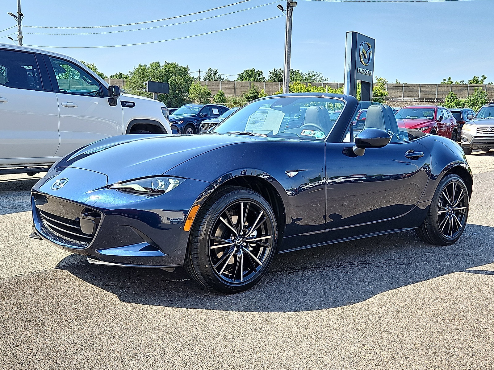 New 2026 MAZDA MX-5 Miata Grand Touring w/ Weather Package RWD image 3