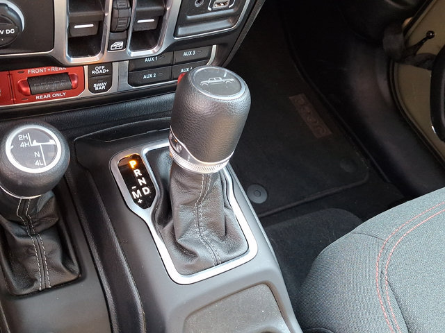 Used 2026 Jeep Gladiator Rubicon AWD/4WD image 13