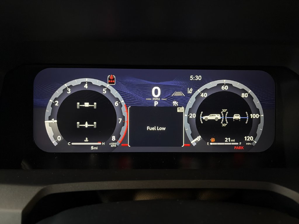 New 2026 Toyota 4Runner TRD Off-Road Premium w/ Tow Technology Package AWD/4WD image 28