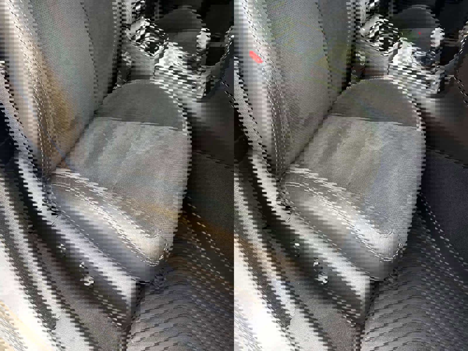 Used 2023 Dodge Charger R/T w/ Plus Group image 23