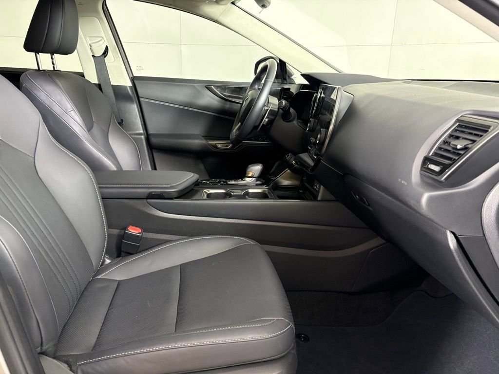 Used 2024 Lexus NX 250 FWD w/ Cold Area Package image 14
