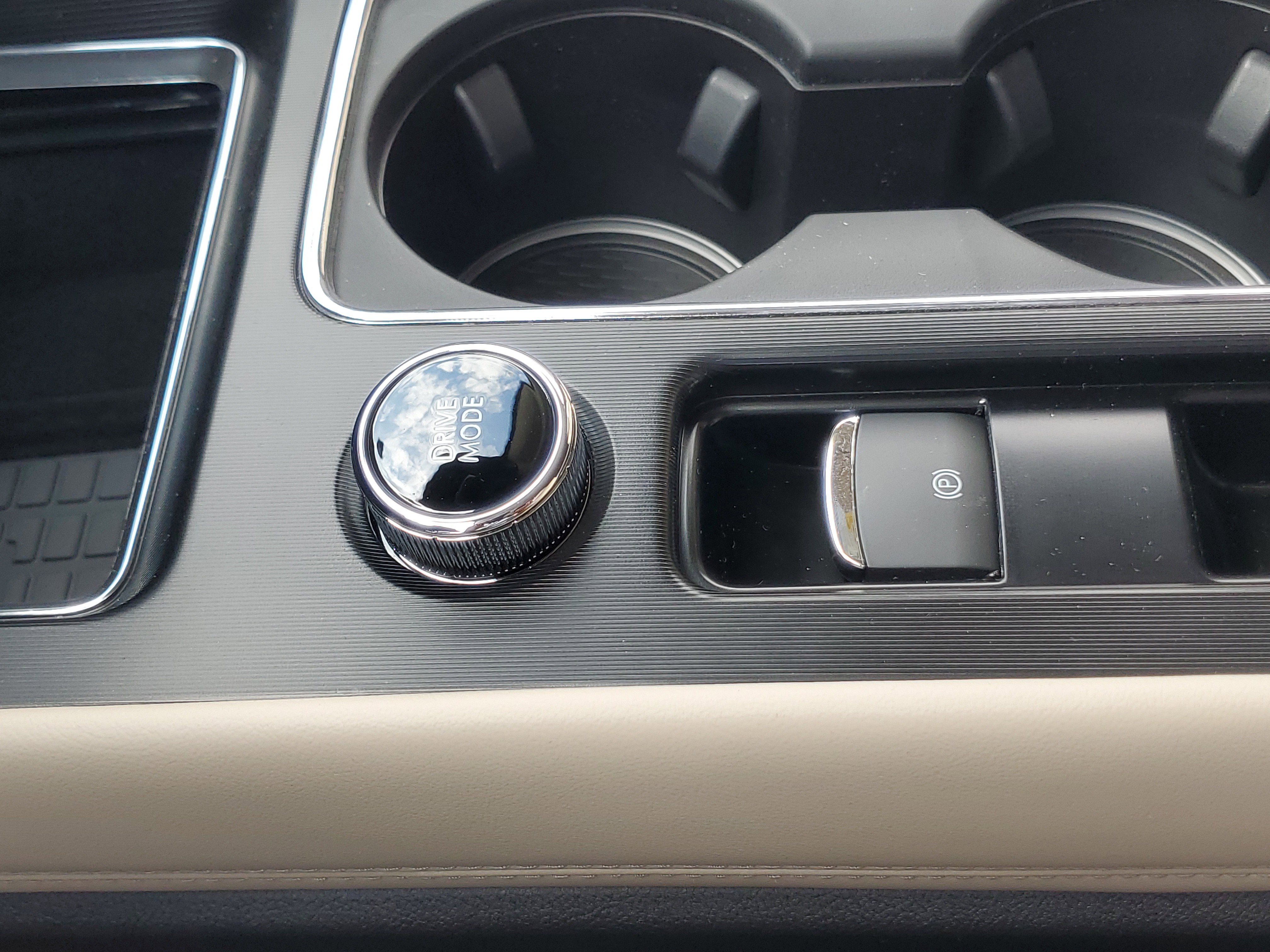 New 2026 Lincoln Corsair Reserve image 24