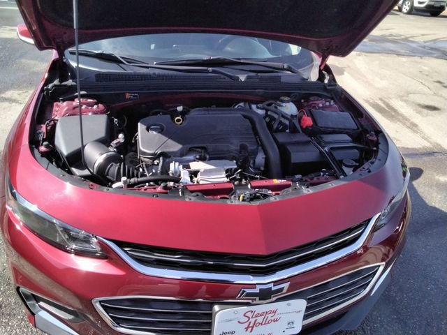 Used 2018 Chevrolet Malibu LT w/ Leather Package image 11