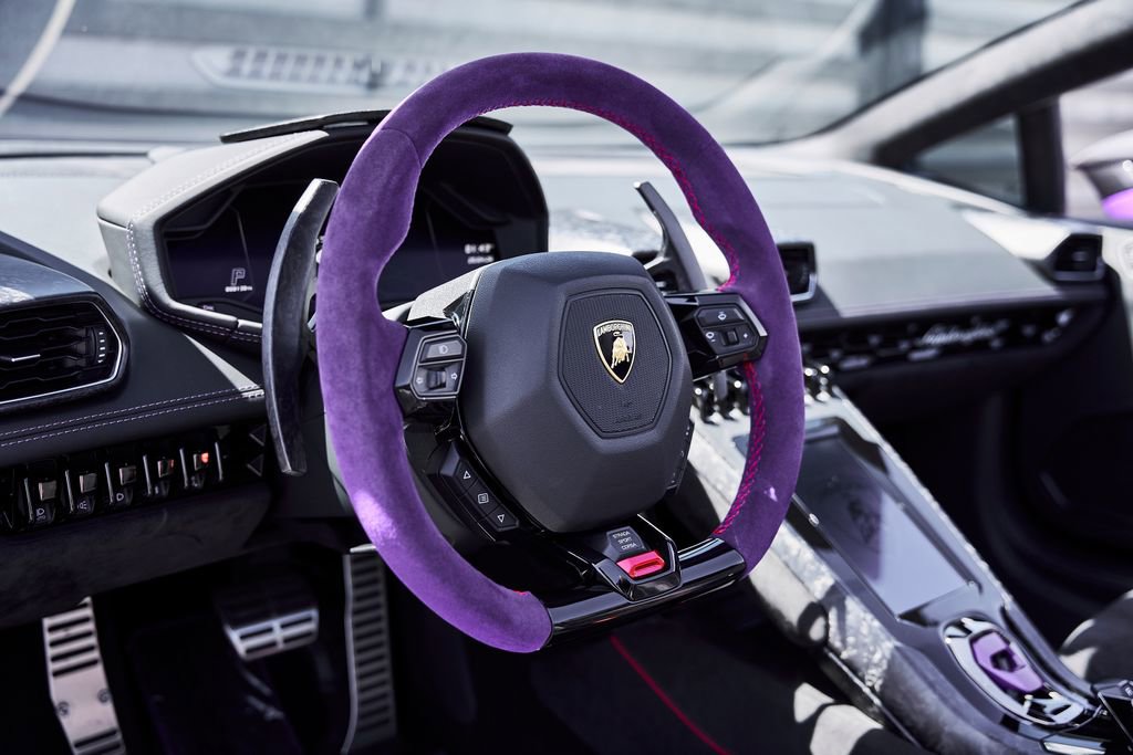 Used 2024 Lamborghini Huracan EVO image 39