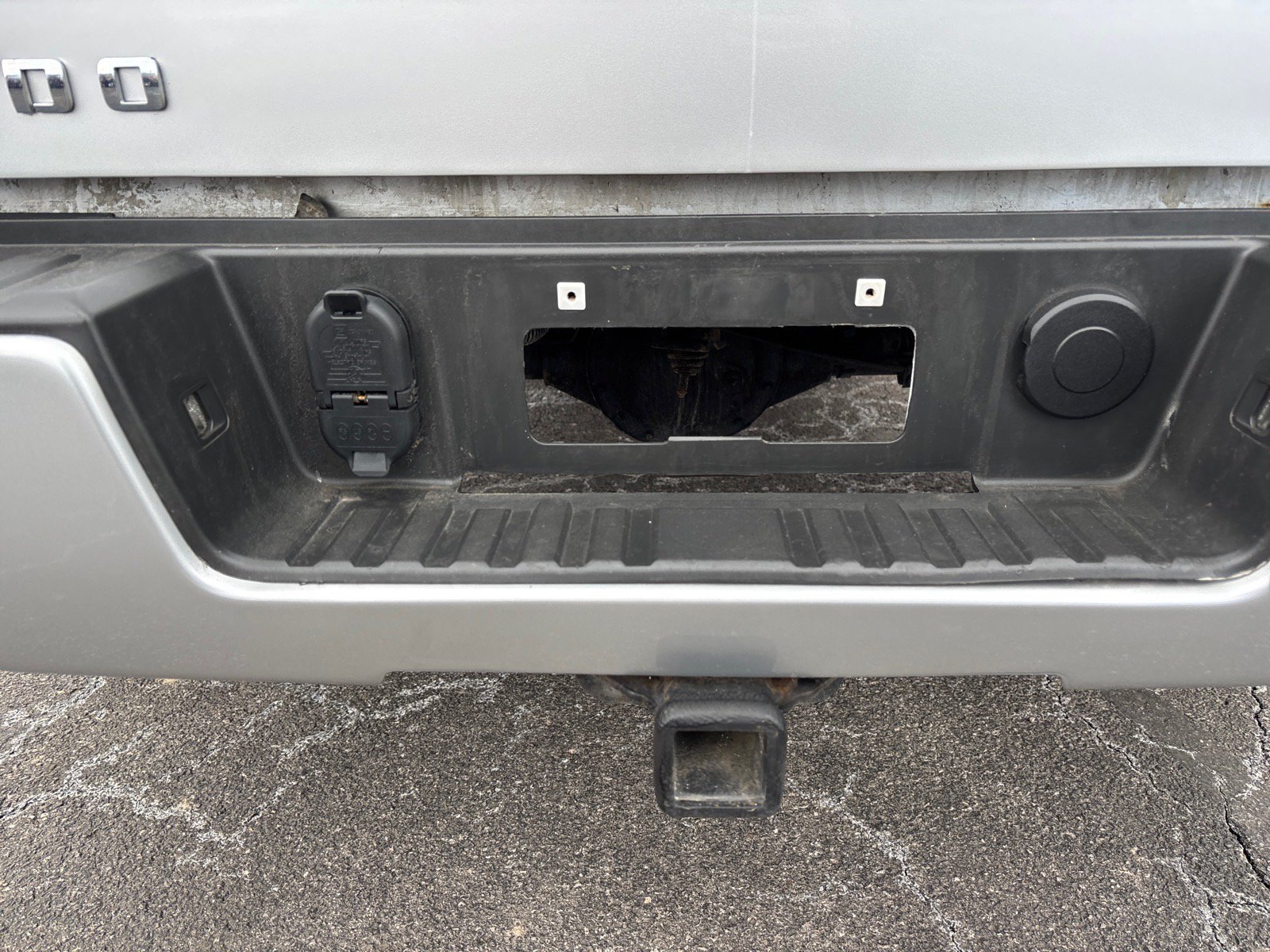 Used 2018 Chevrolet Silverado 1500 LT w/ LPO, Black Pack AWD/4WD image 11