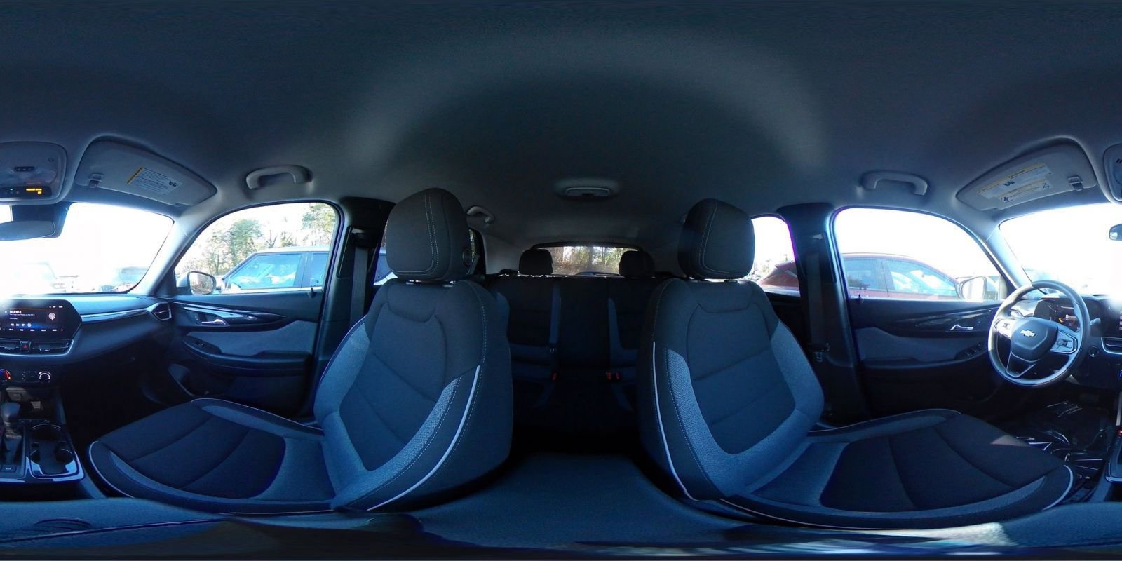 Used 2025 Chevrolet TrailBlazer LT image 43