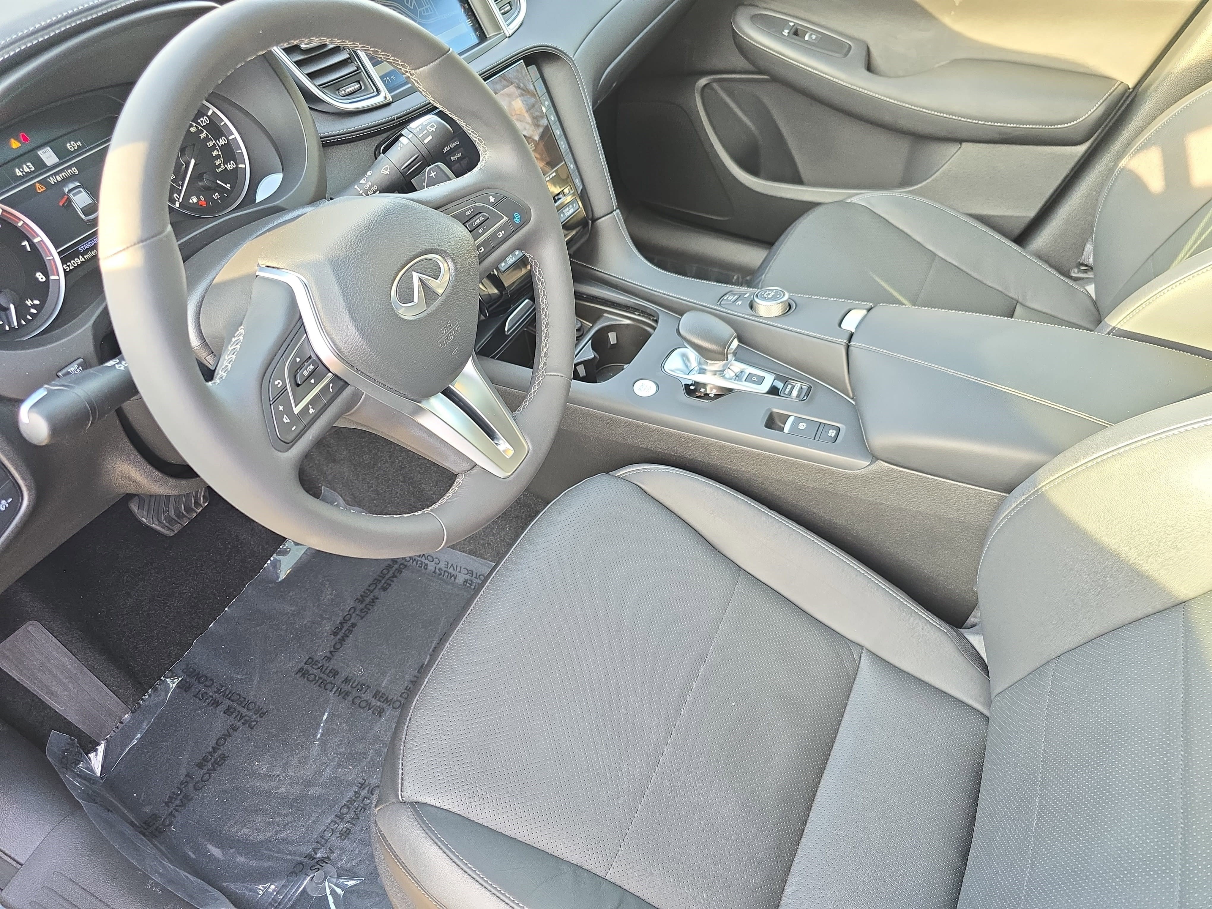 Used 2023 INFINITI QX55 Essential image 16