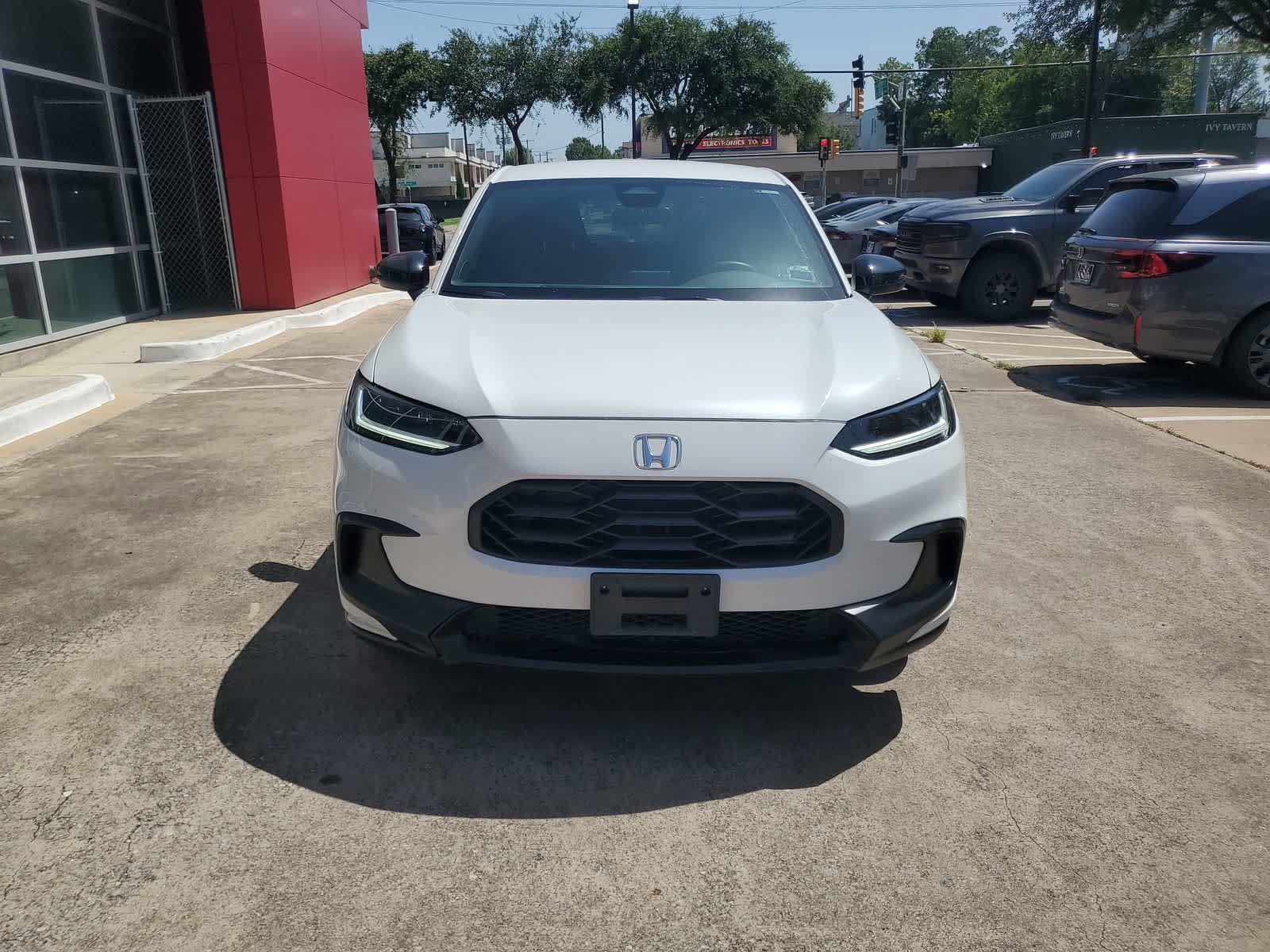 Used 2024 Honda HR-V Sport image 8