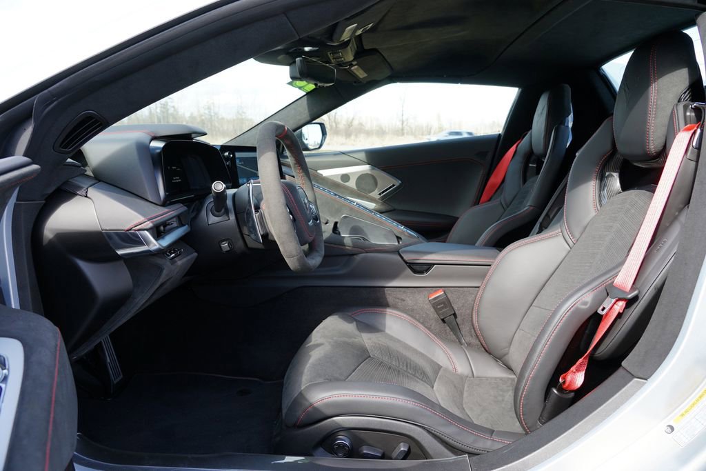 Used 2023 Chevrolet Corvette Stingray Premium Conv w/ Z51 Performance Package image 12