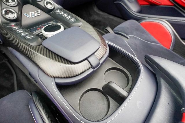 Used 2023 Aston Martin V12 Vantage Roadster RWD image 79