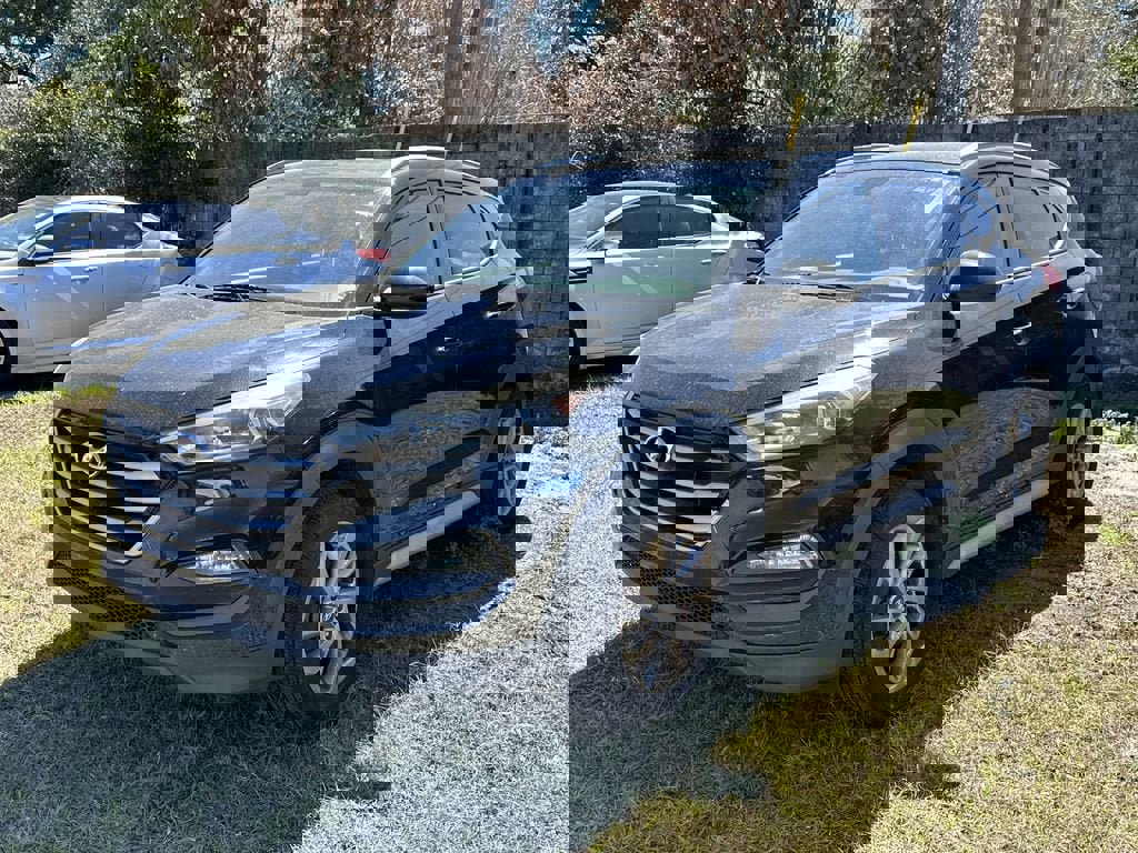 Used 2018 Hyundai Tucson SEL w/ Cargo Package image 3