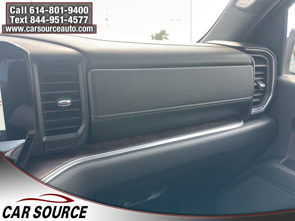 Used 2024 GMC Sierra 1500 SLT AWD/4WD image 23