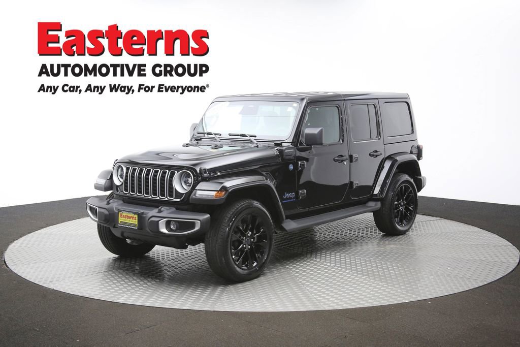 Used 2025 Jeep Wrangler Unlimited Sahara w/ Safety Group image 57