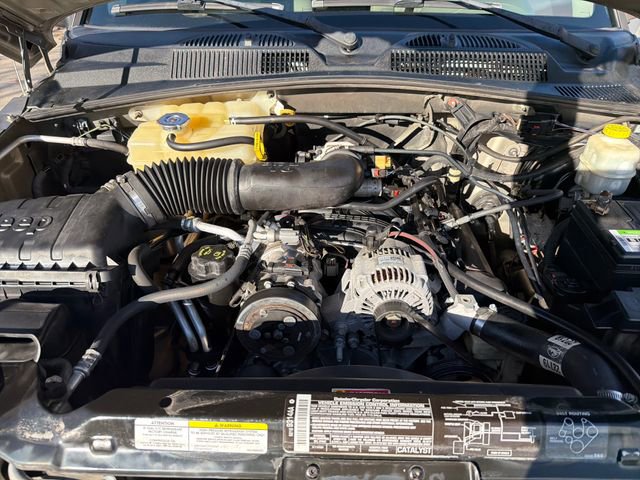 Used 2005 Jeep Liberty Sport image 19