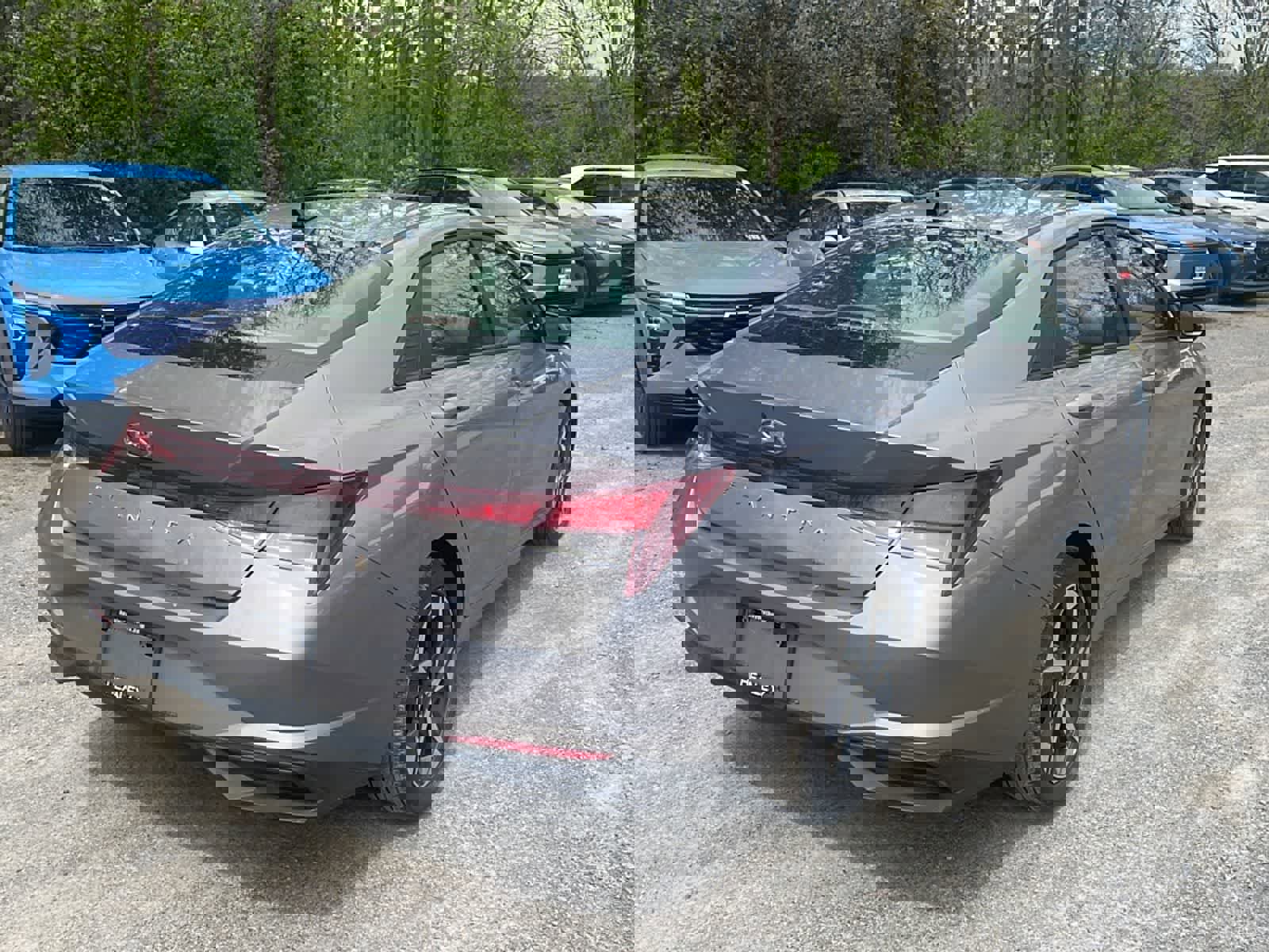 Used 2023 Hyundai Elantra SEL w/ Convenience Package FWD image 8