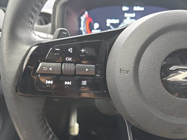 Used 2025 Nissan Z Sport w/ Floor Mat Package RWD image 17
