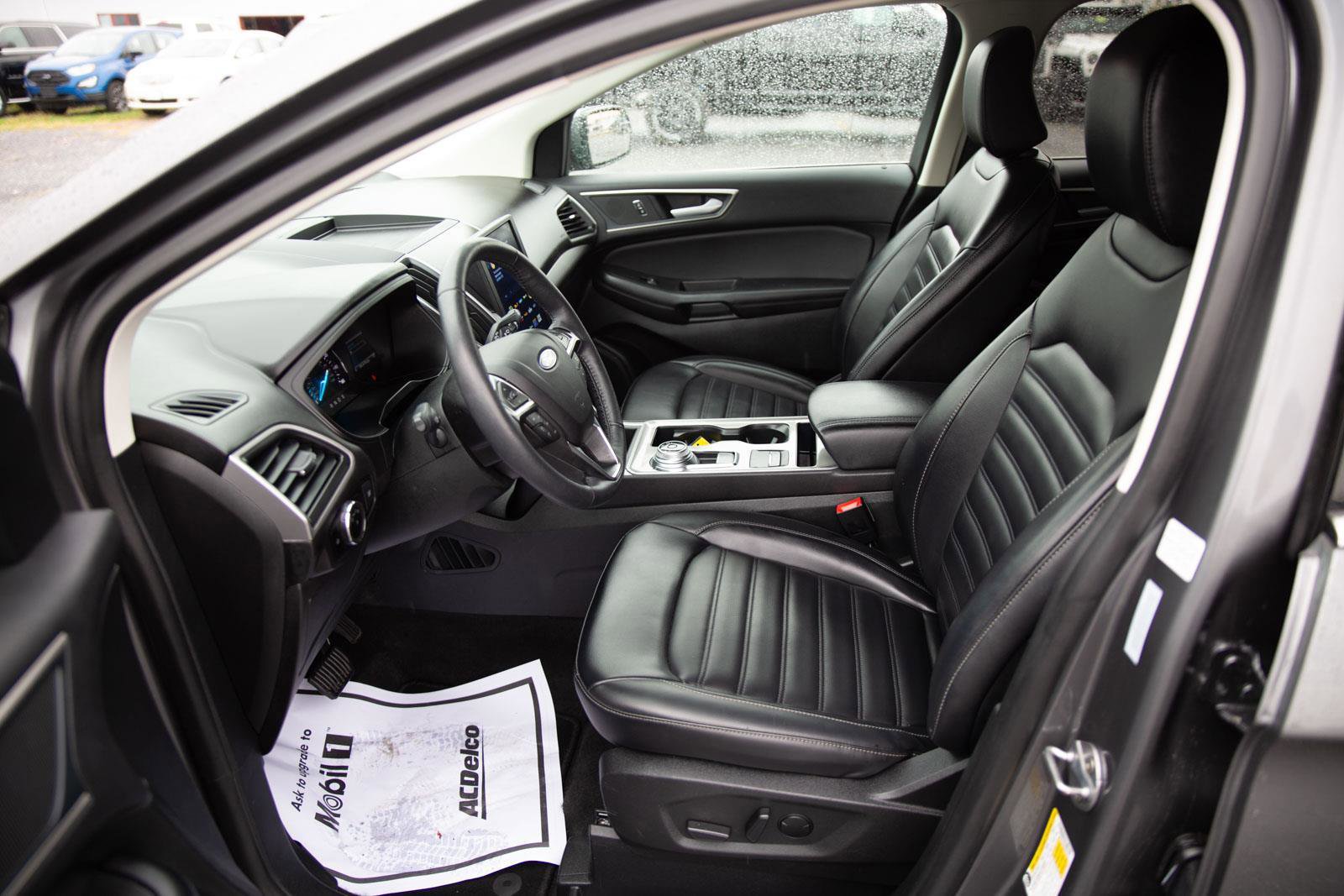 Used 2024 Ford Edge SEL image 19