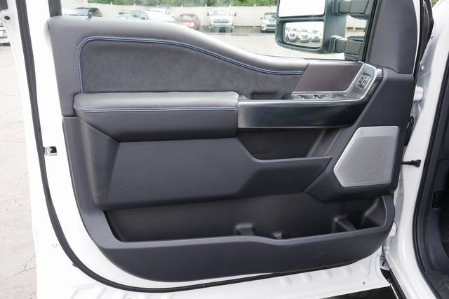 New 2026 Ford F250 Platinum image 15