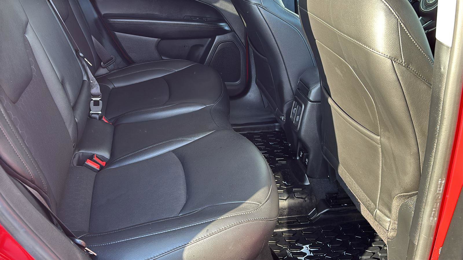 Used 2021 Jeep Compass Altitude w/ Sun and Sound Group image 18