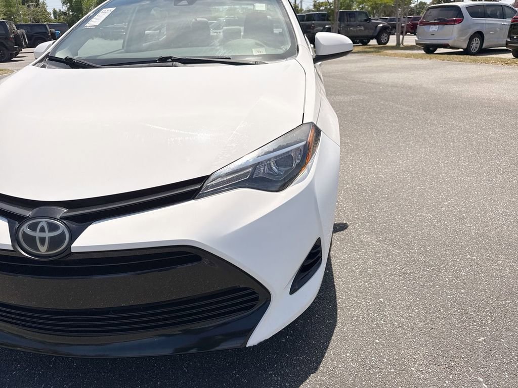 Used 2017 Toyota Corolla LE FWD image 9