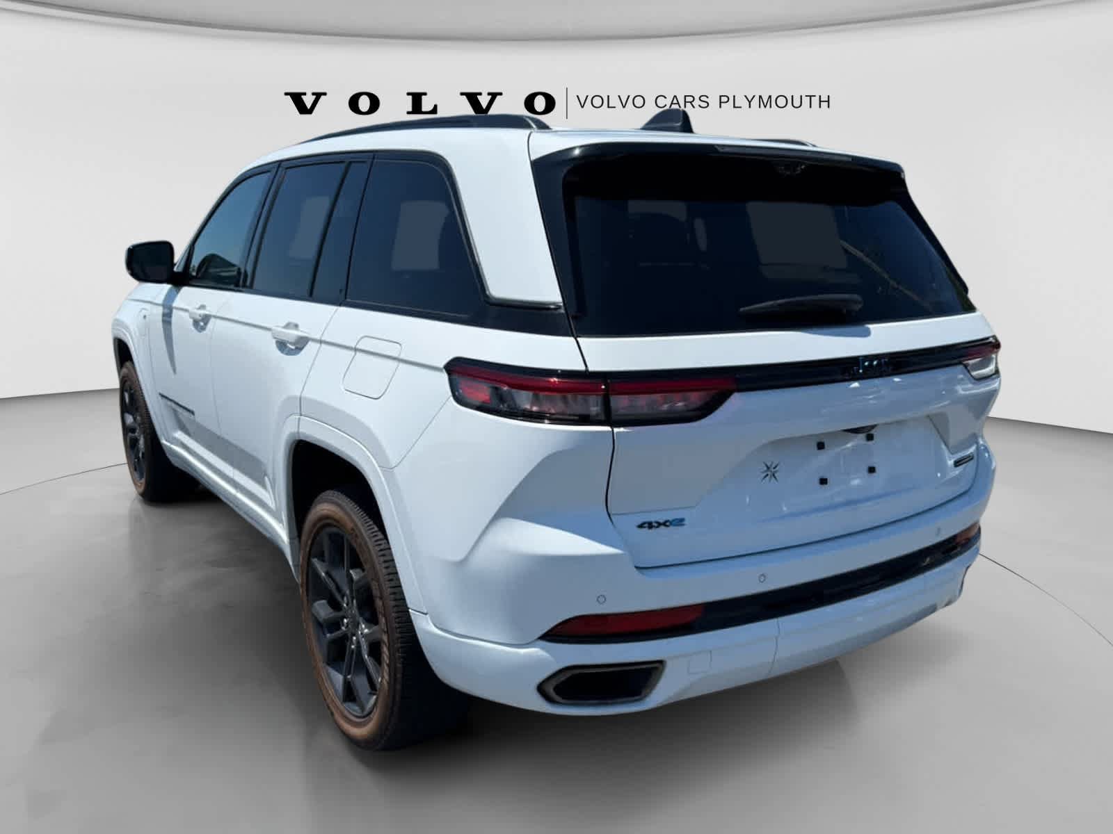 Used 2023 Jeep Grand Cherokee 30th Anniversary AWD/4WD image 6