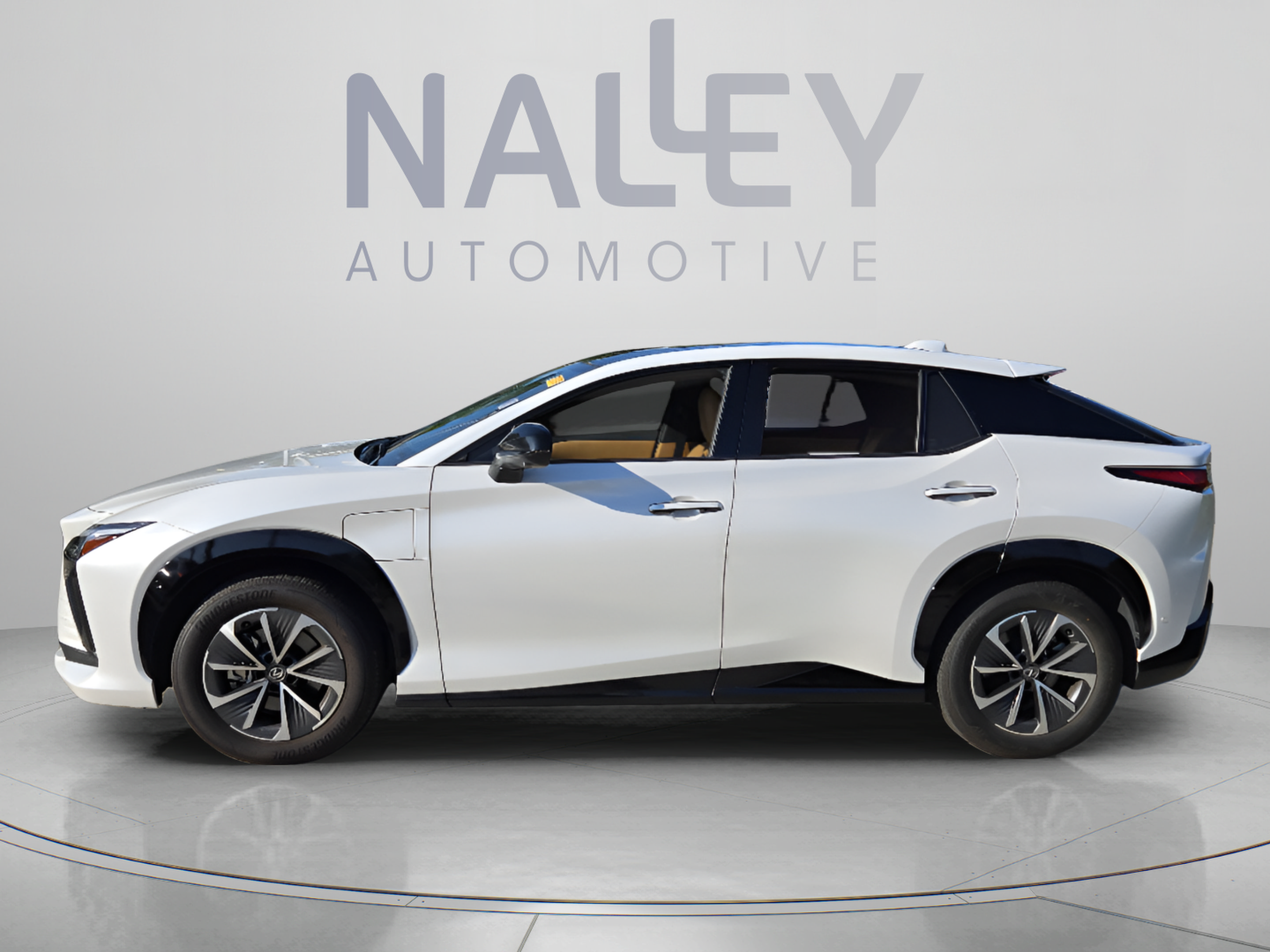 Certified 2023 Lexus RZ 450e Premium w/ Technology Package AWD/4WD image 2