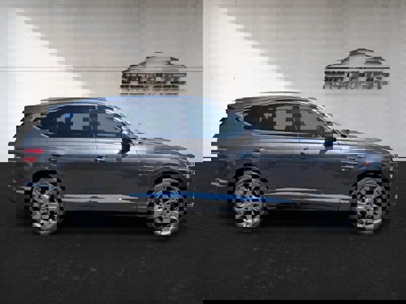 Used 2022 Genesis GV80 2.5T w/ Prestige Package 04 image 11