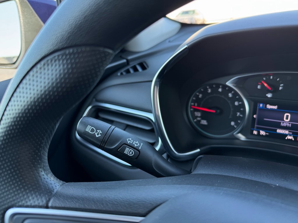 Used 2022 Chevrolet Equinox LT image 18