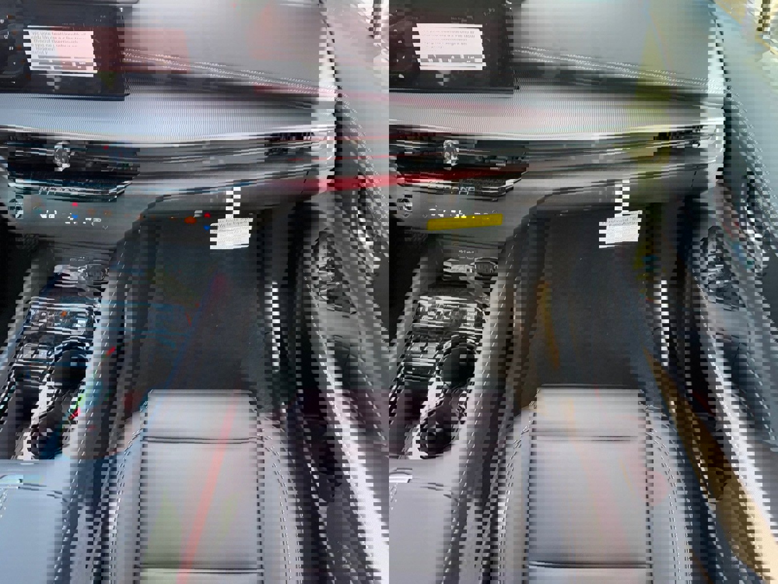 New 2025 Nissan Murano SV w/ Cargo Package image 17