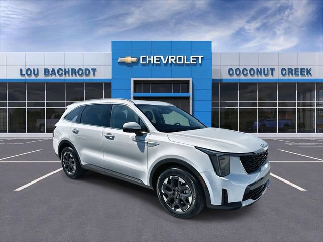 Used 2024 Kia Sorento S FWD image 2