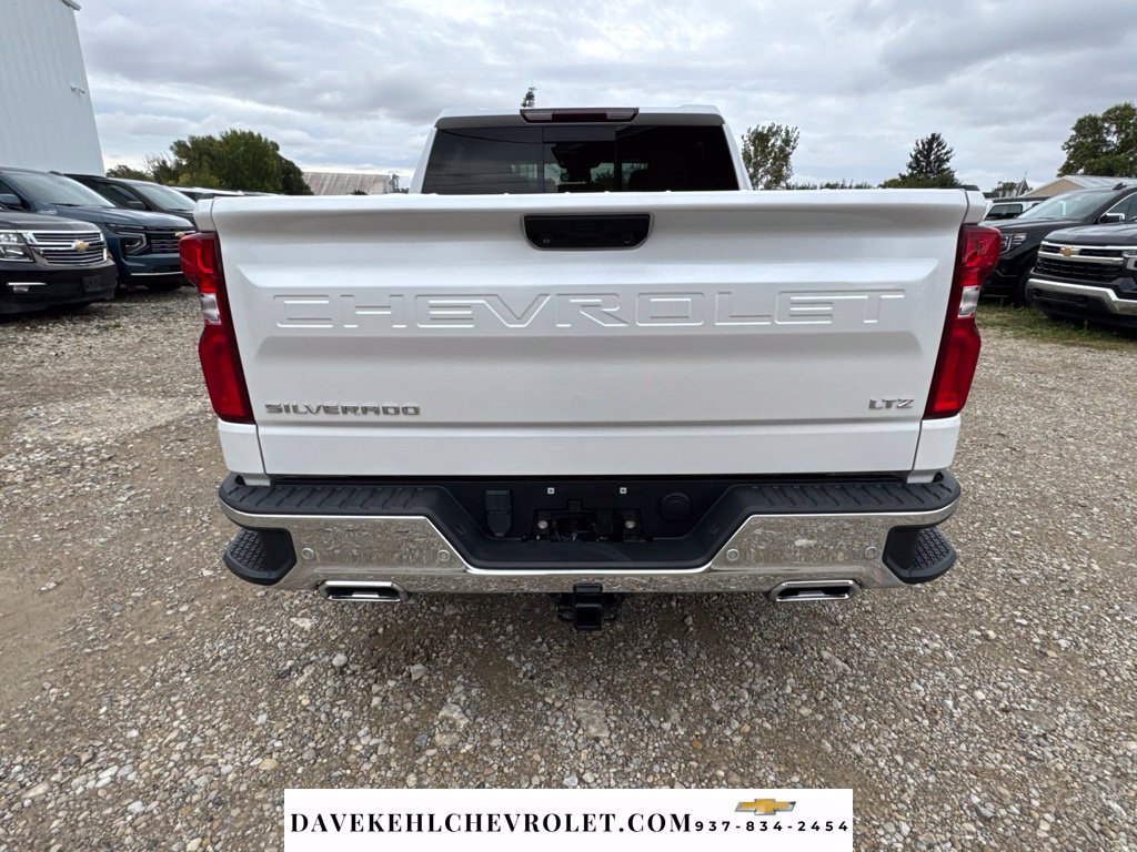 Used 2022 Chevrolet Silverado 1500 LTZ w/ LTZ Premium Package AWD/4WD image 6