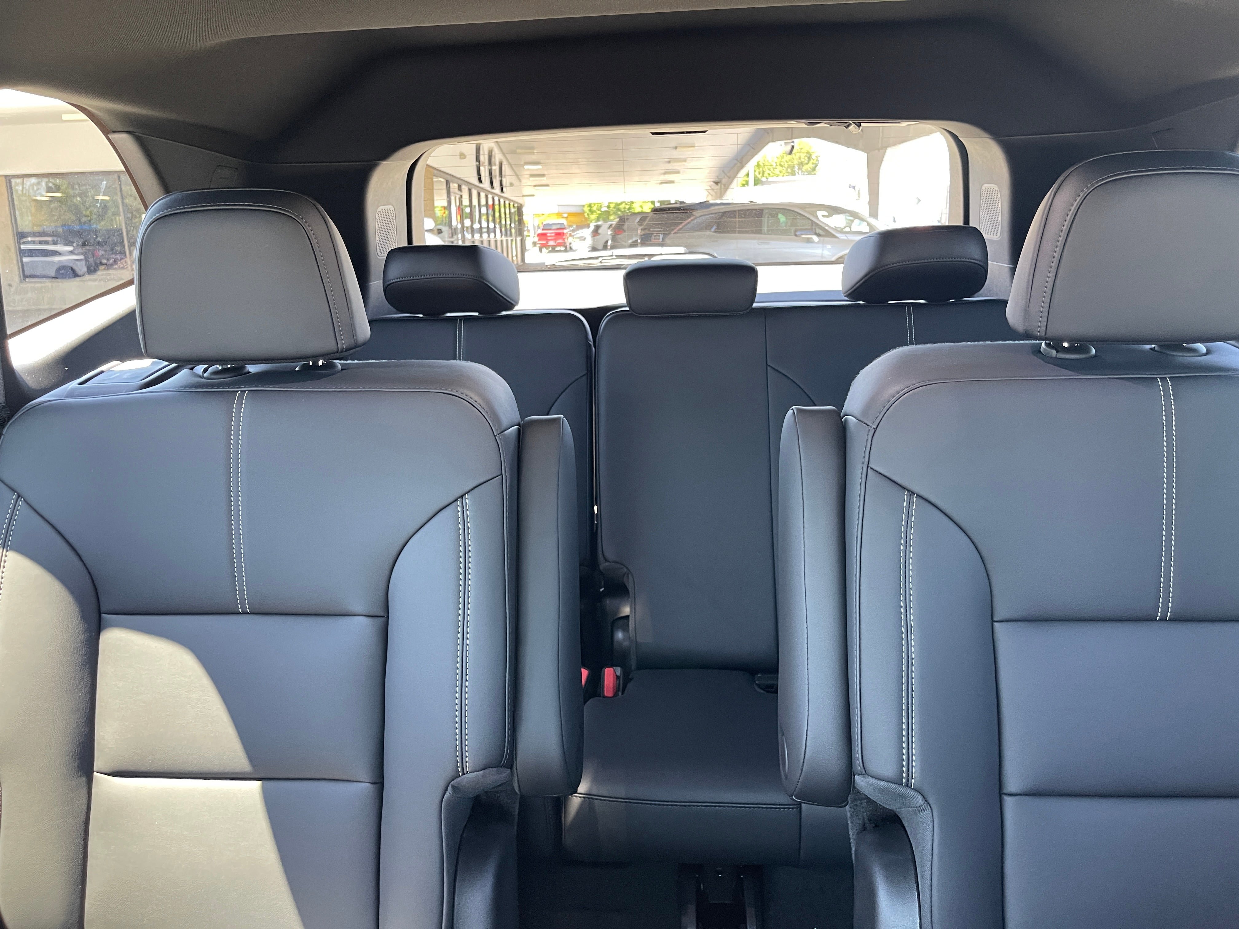 New 2026 GMC Acadia Elevation w/ Black Edition AWD/4WD image 18