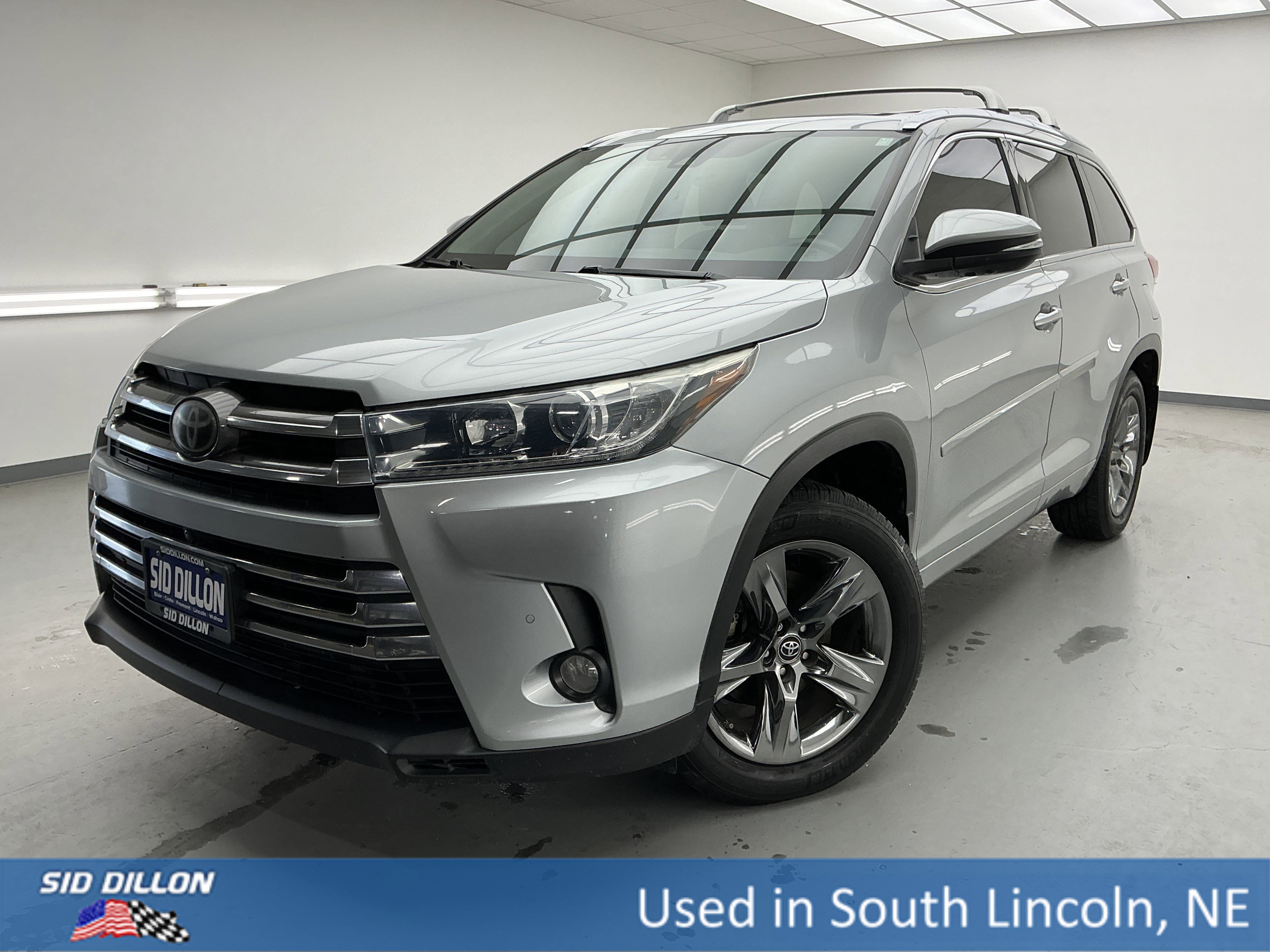Used 2017 Toyota Highlander Limited Platinum