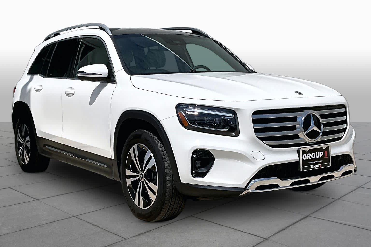 Used 2025 Mercedes-Benz GLB 250 image 3