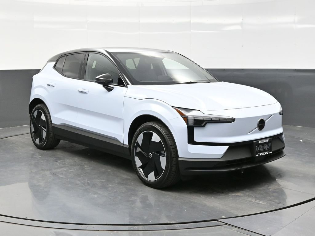 New 2026 Volvo EX30 Plus w/ Climate Package
