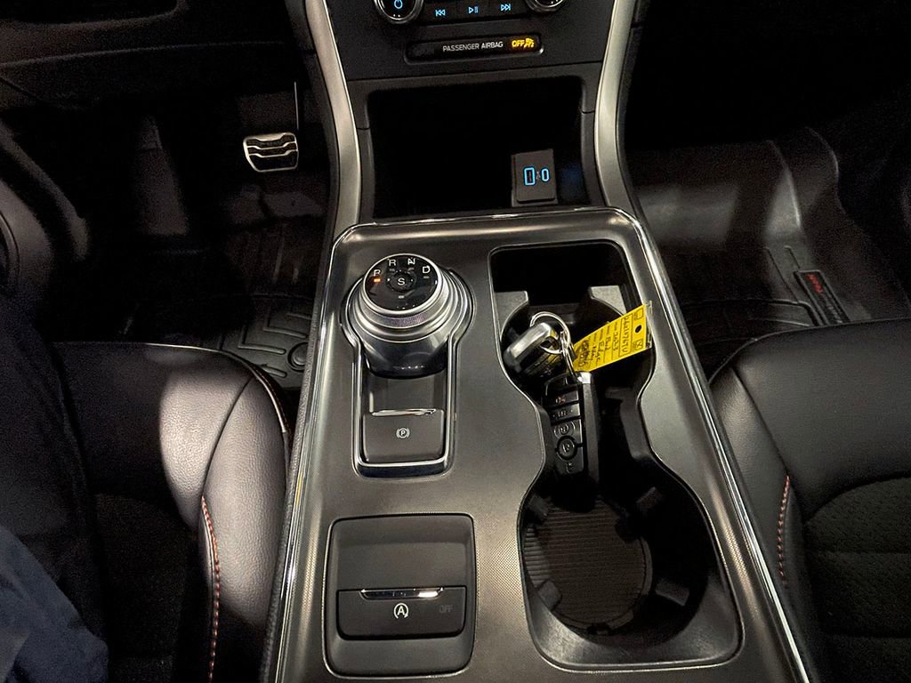 Used 2023 Ford Edge ST-Line image 30