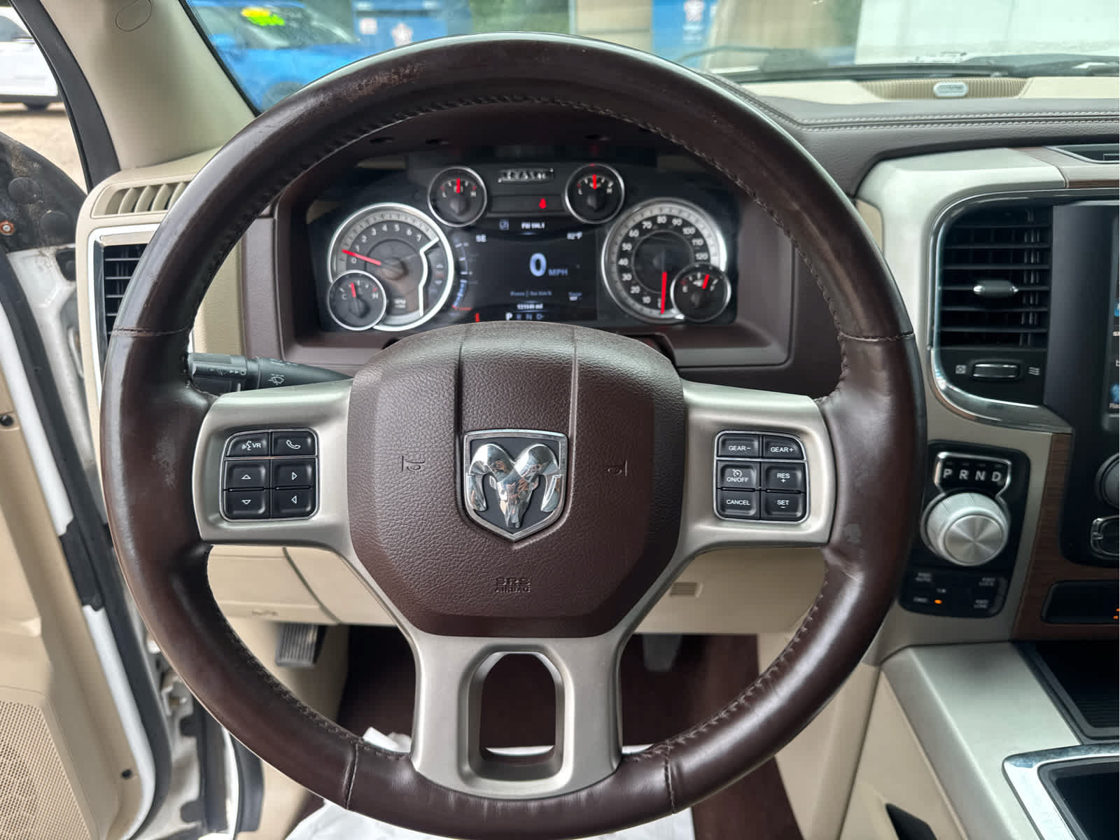 Used 2014 RAM 1500 Laramie w/ Convenience Group AWD/4WD image 30