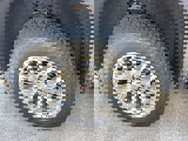 Used 2018 GMC Sierra 1500 SLT w/ Texas SLT Premium Package AWD/4WD image 14