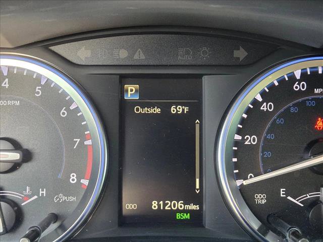 Used 2017 Toyota Highlander XLE image 11