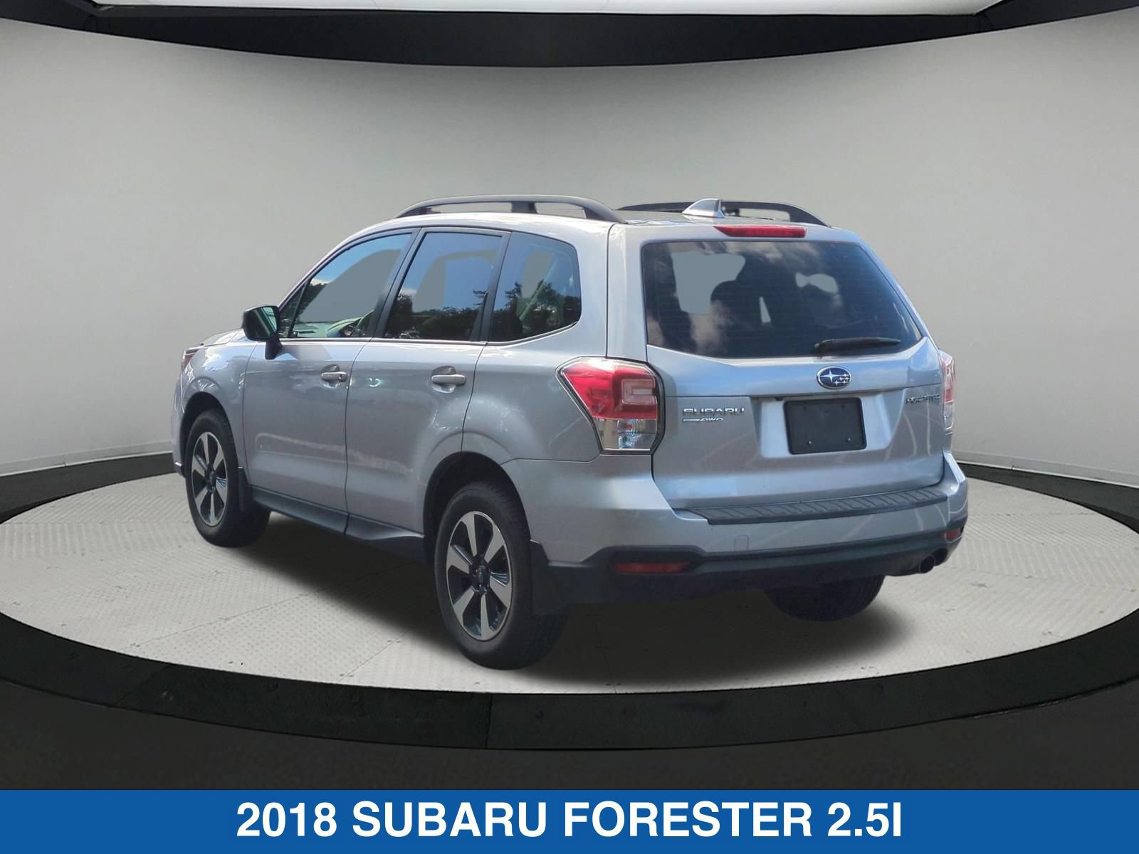Used 2018 Subaru Forester 2.5i w/ Alloy Wheel Package AWD/4WD image 6