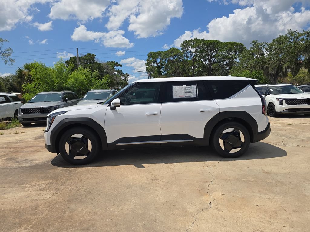 New 2026 Kia EV9 Light RWD image 5