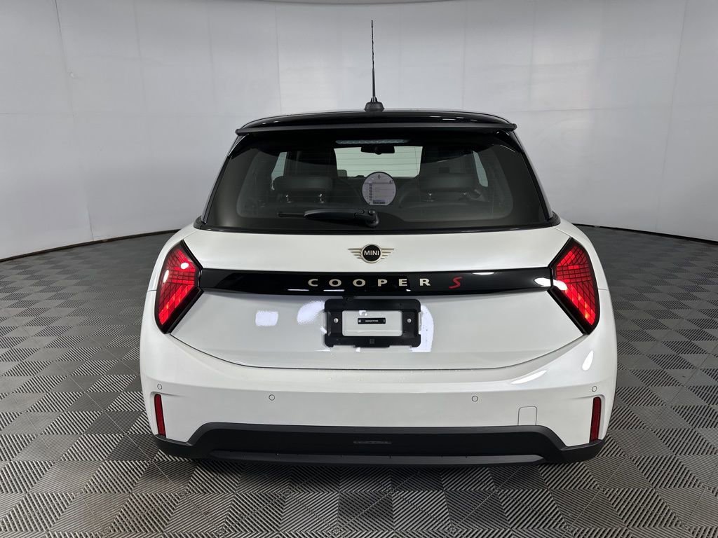 New 2026 MINI Cooper S image 19