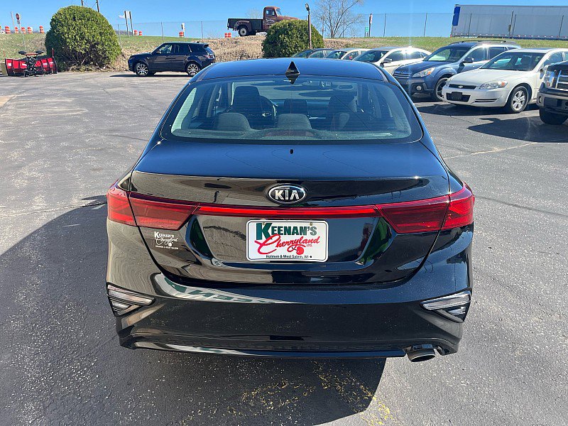 Used 2020 Kia Forte LXS FWD image 7