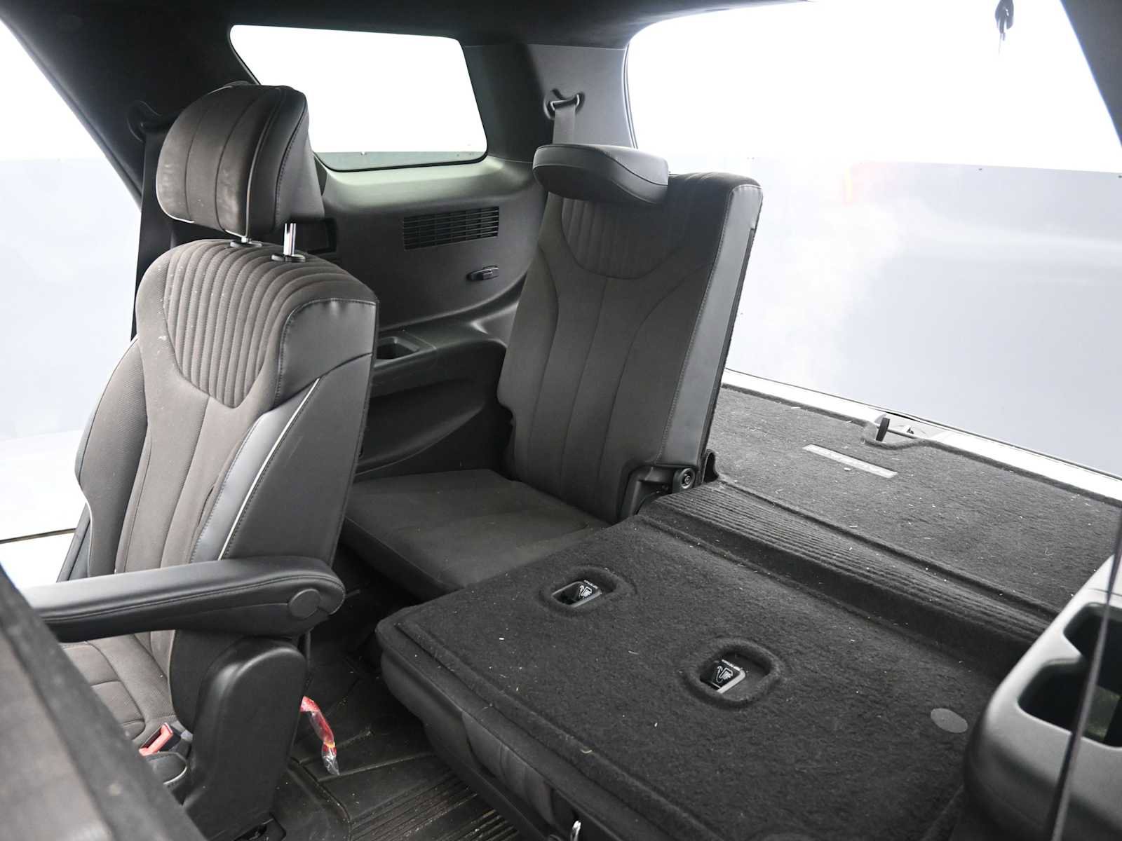 Used 2025 Hyundai Palisade Calligraphy image 25