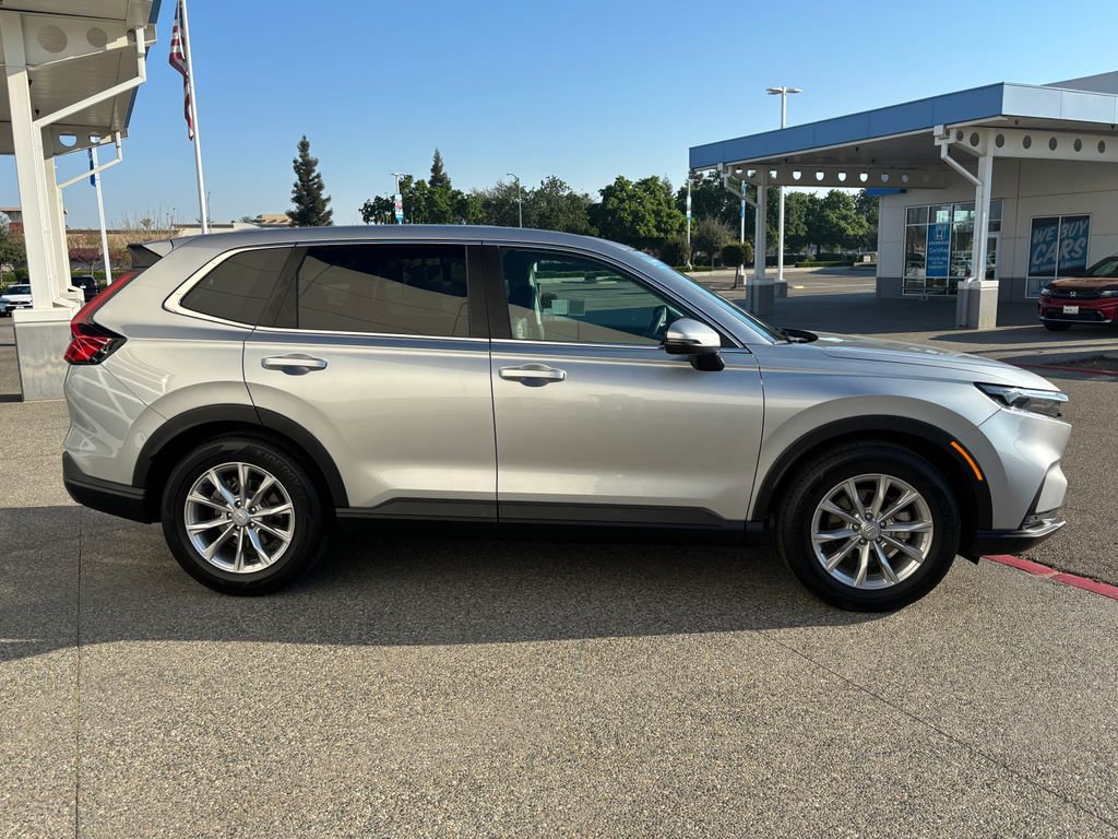 Used 2023 Honda CR-V EX-L image 4