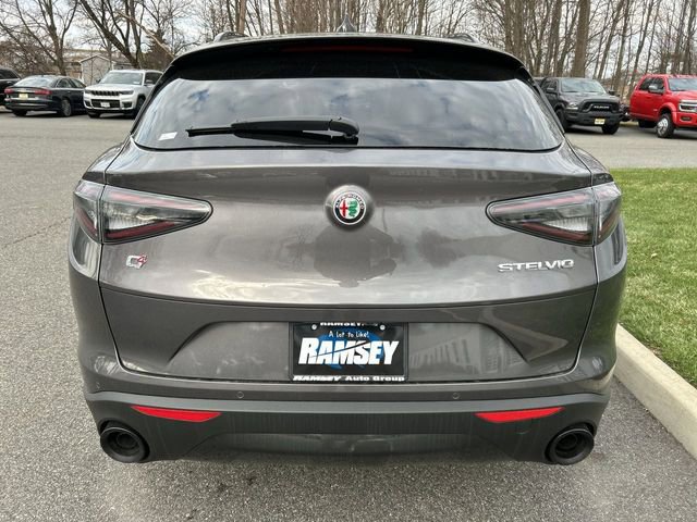 New 2026 Alfa Romeo Stelvio Sprint AWD/4WD image 16