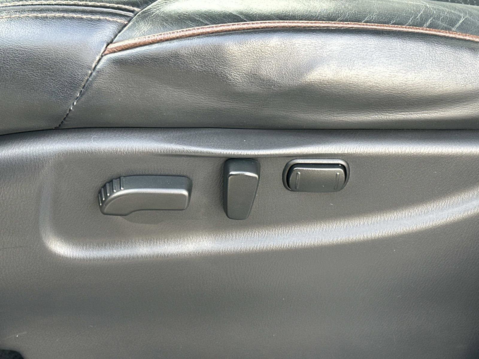 Used 2019 Nissan Armada SL w/ Premium Package image 18